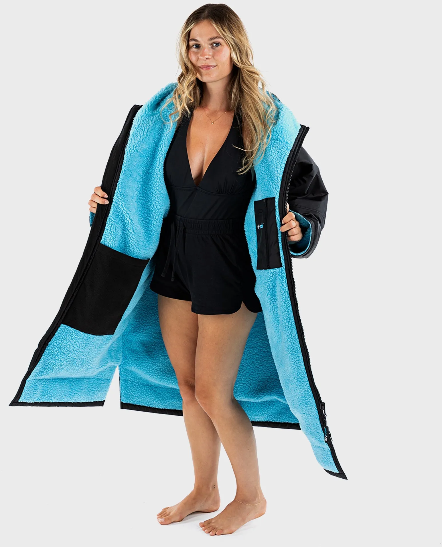 Dryrobe Advance Long Sleeve Changing Robe (ADULT)