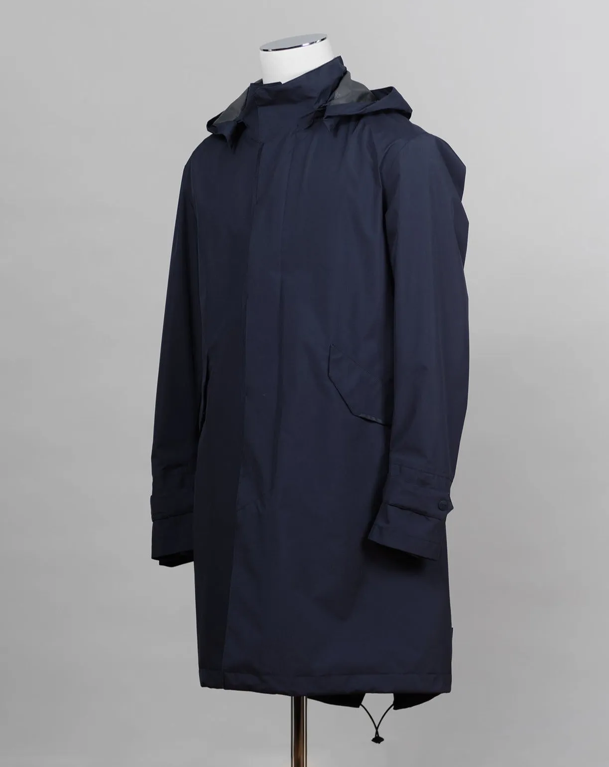 Herno Laminar Gore-Tex Fishtail Parka / Navy