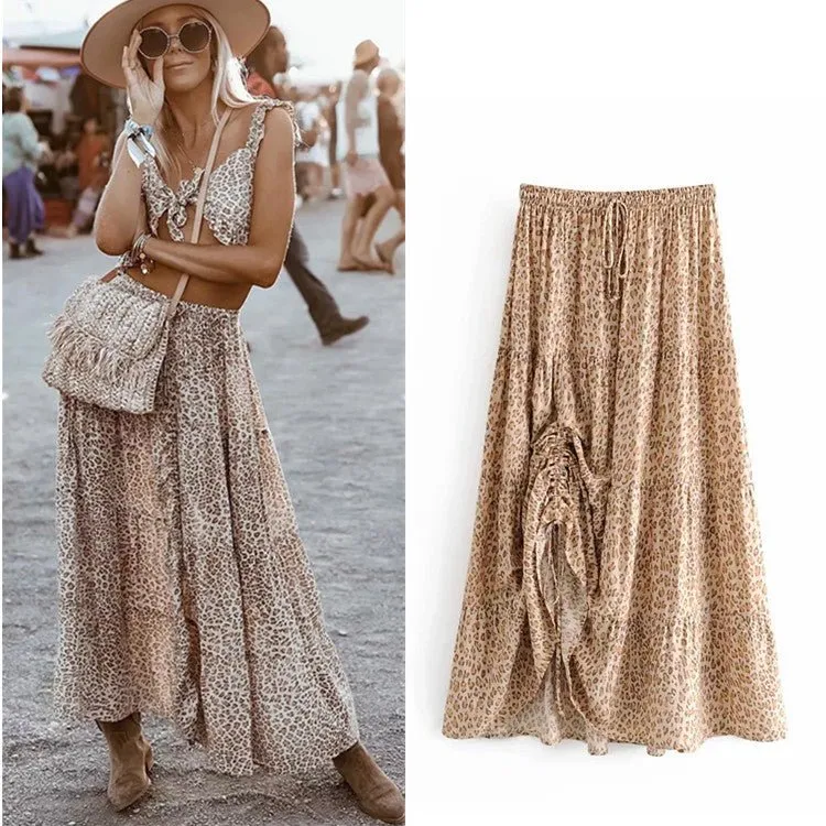 Printed pleated long skirt