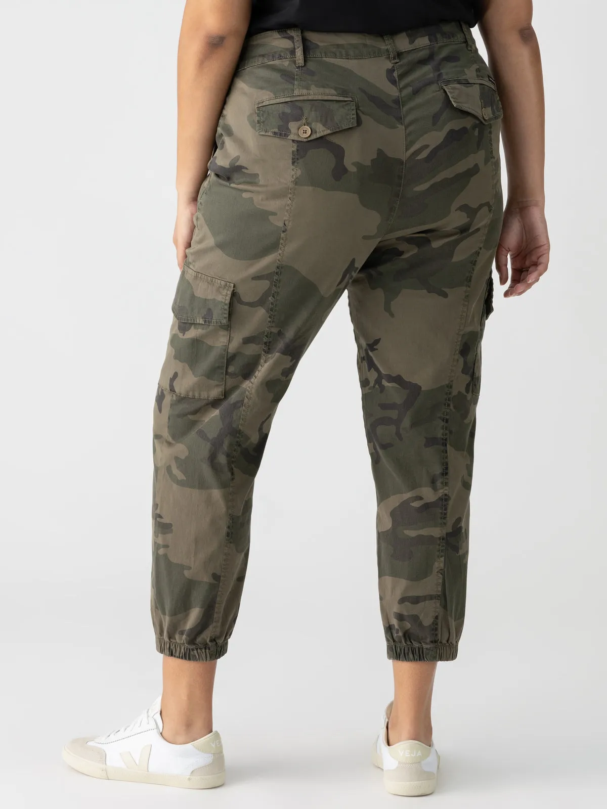 Rebel Standard Rise Pant Hiker Camo Inclusive Collection