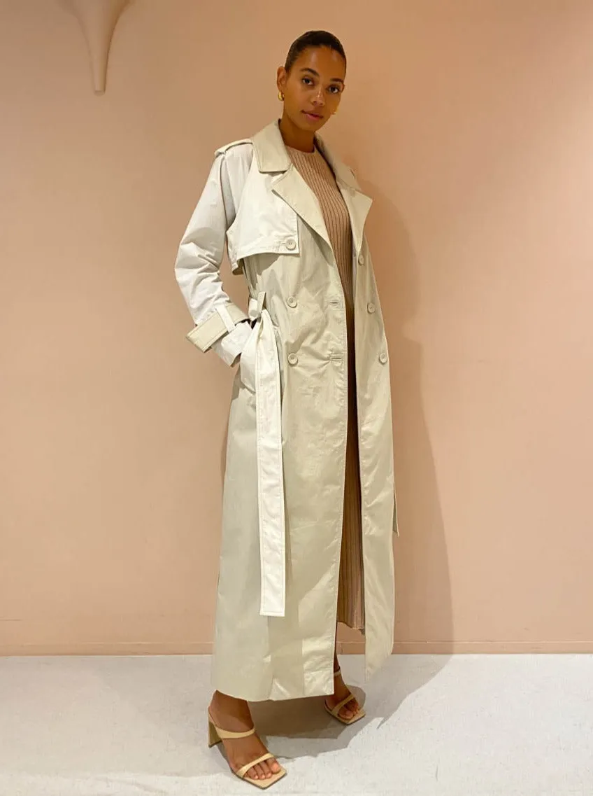 Sir Edwin Trench Coat in Tan