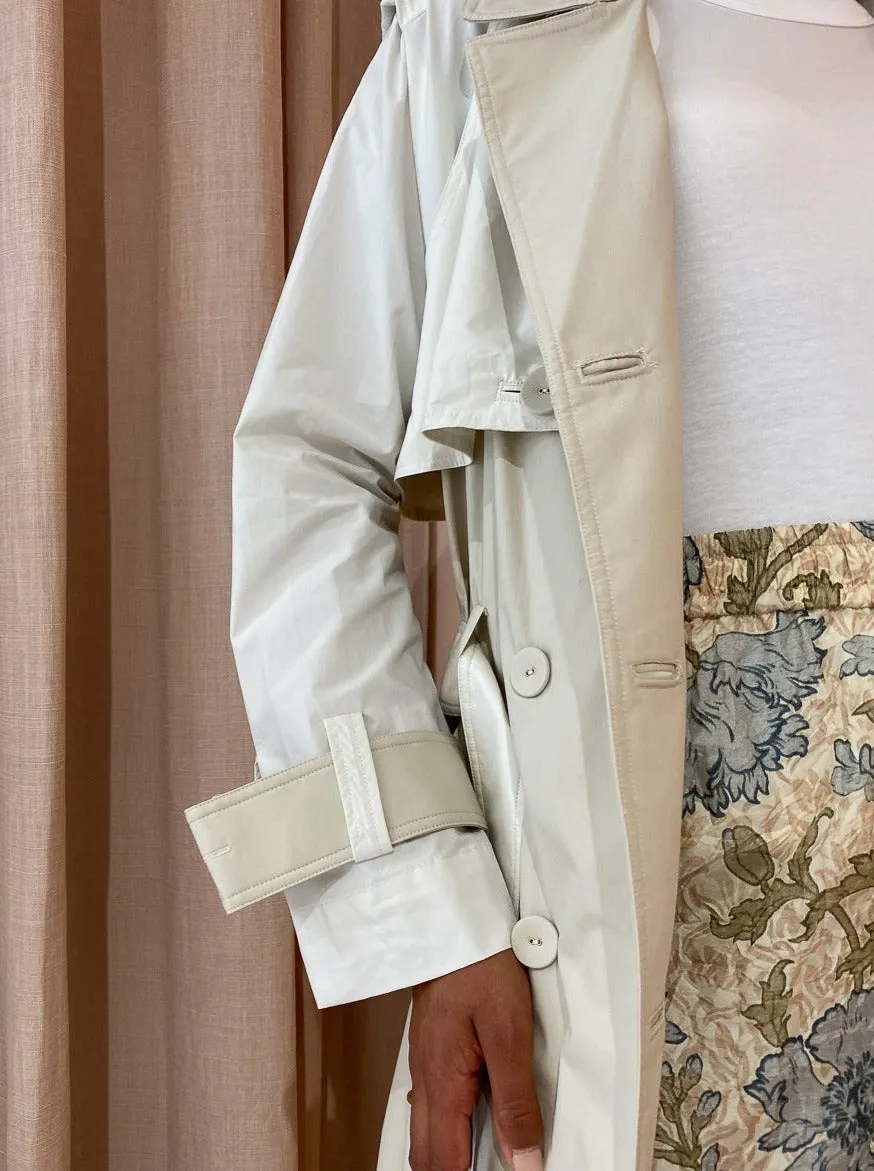 Sir Edwin Trench Coat in Tan