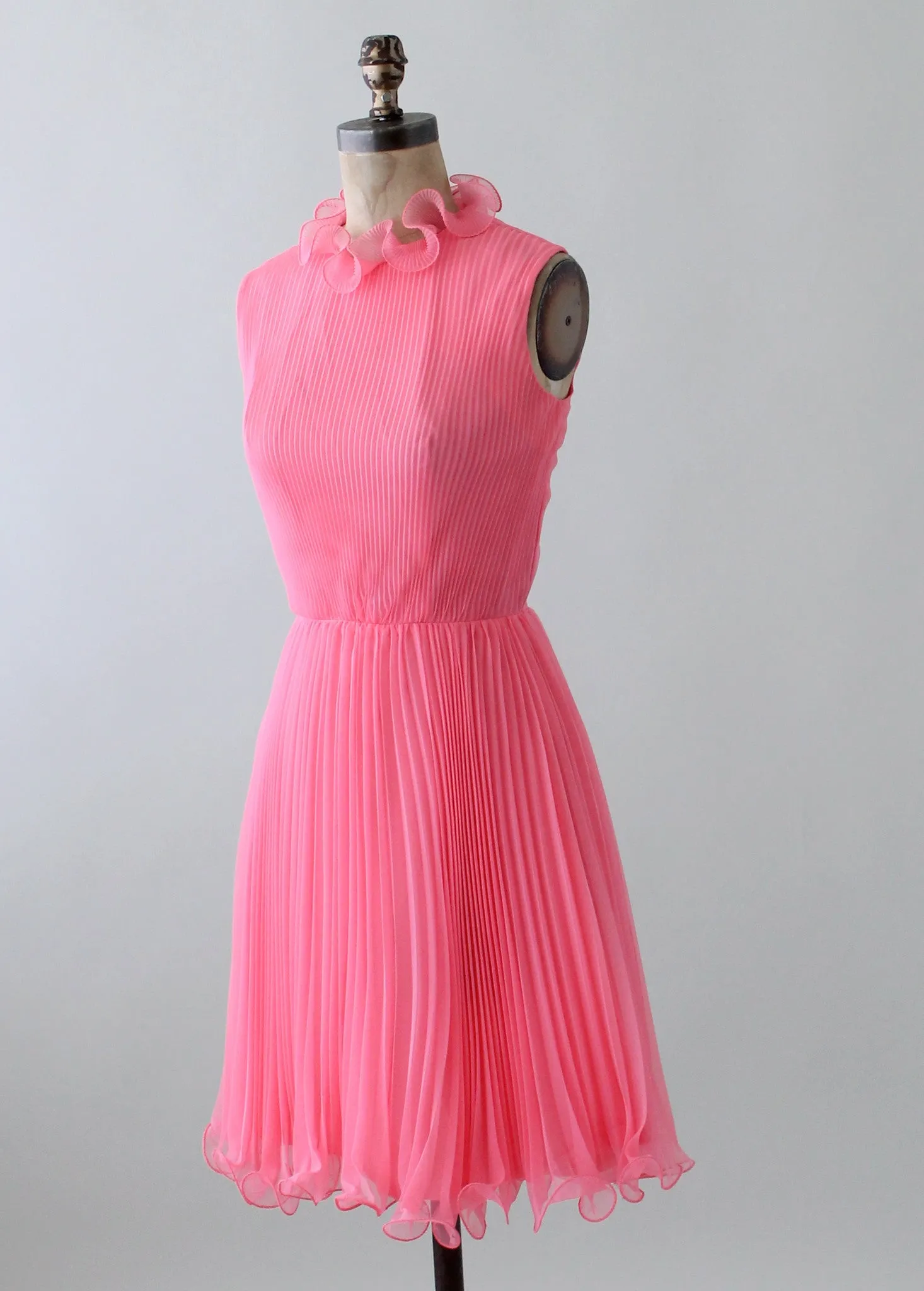 Vintage 1960s Pink Chiffon MOD Party Dress