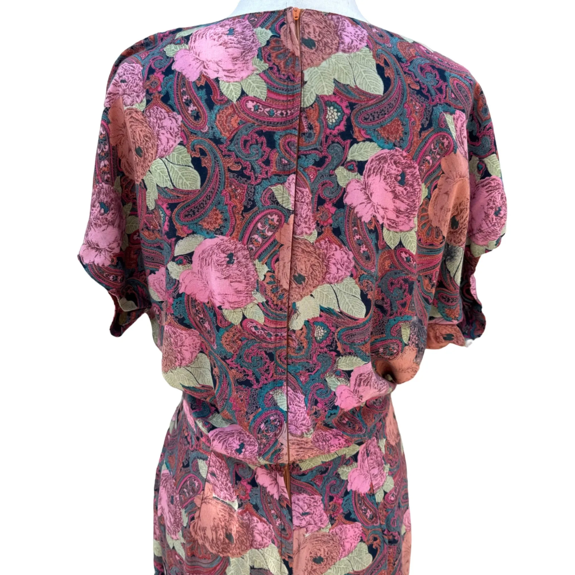 Vintage Women's Pink Floral Paisley Print Pleat Waist Short Dolman Sleeve Dress